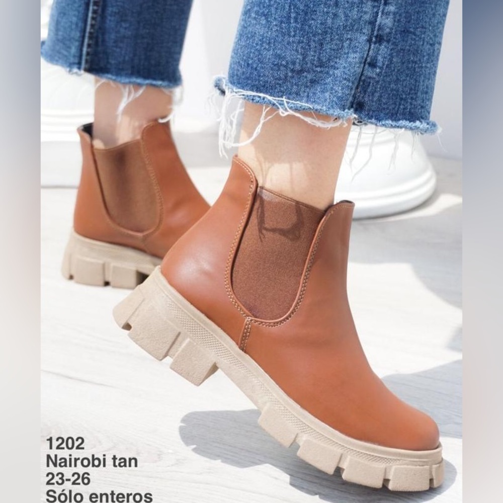 🆕WOMEN BOOTS 🆕